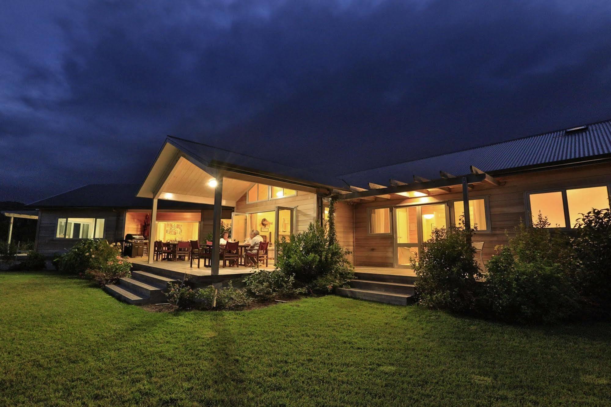 Kaimai Country Lodge Katikati Kültér fotó